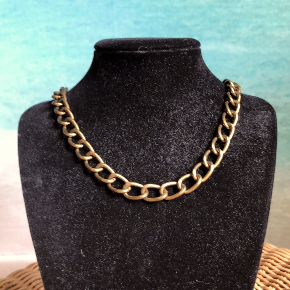 Chunky metal Cuban chain choker bronze color